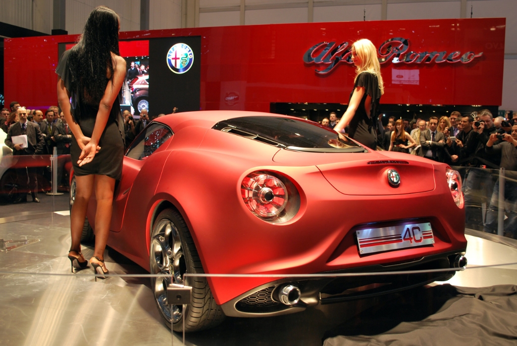 Alfa%20Romeo%204C%20Concept.jpg